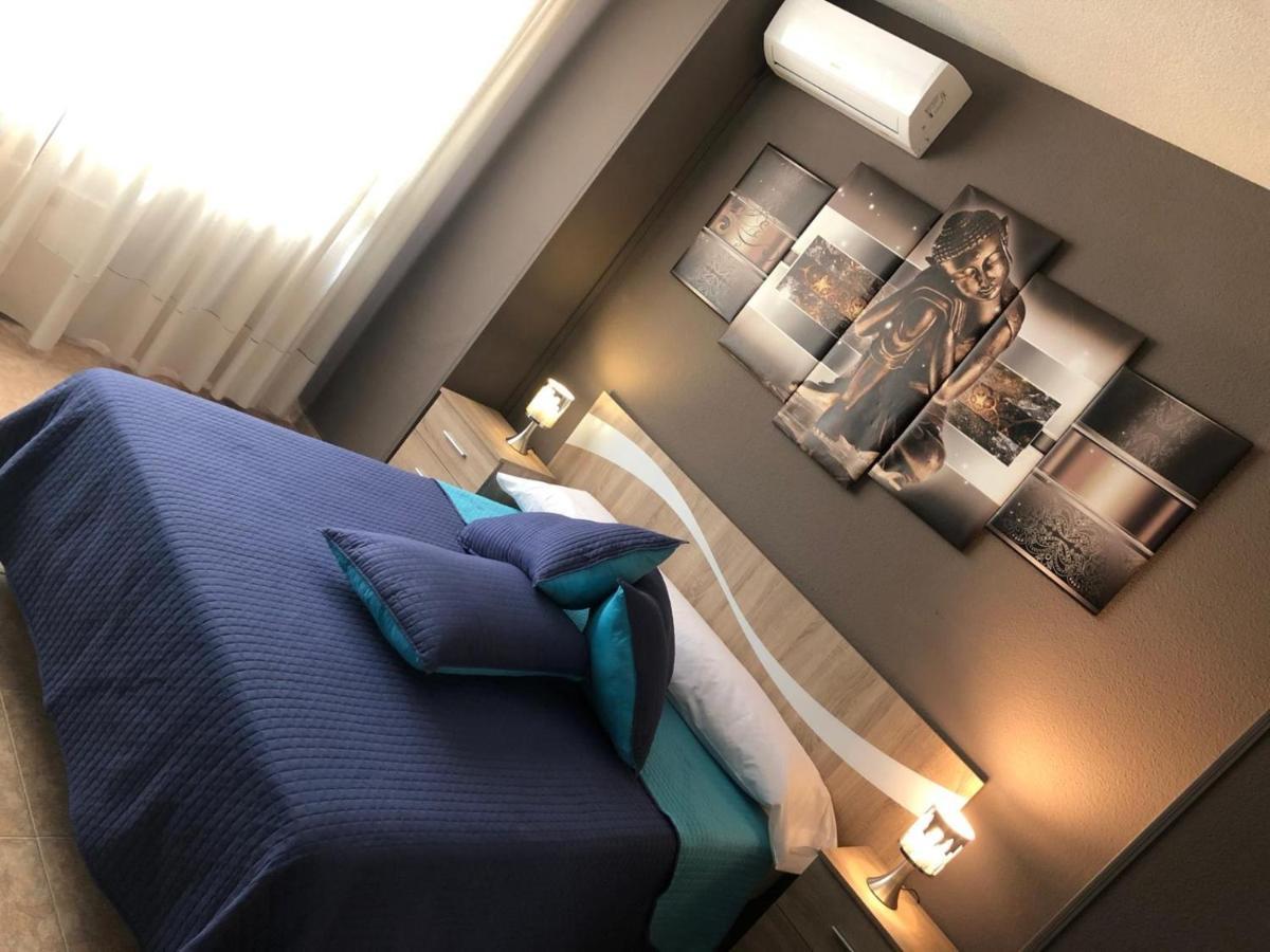Hostal Dona Maria 발데모로 외부 사진